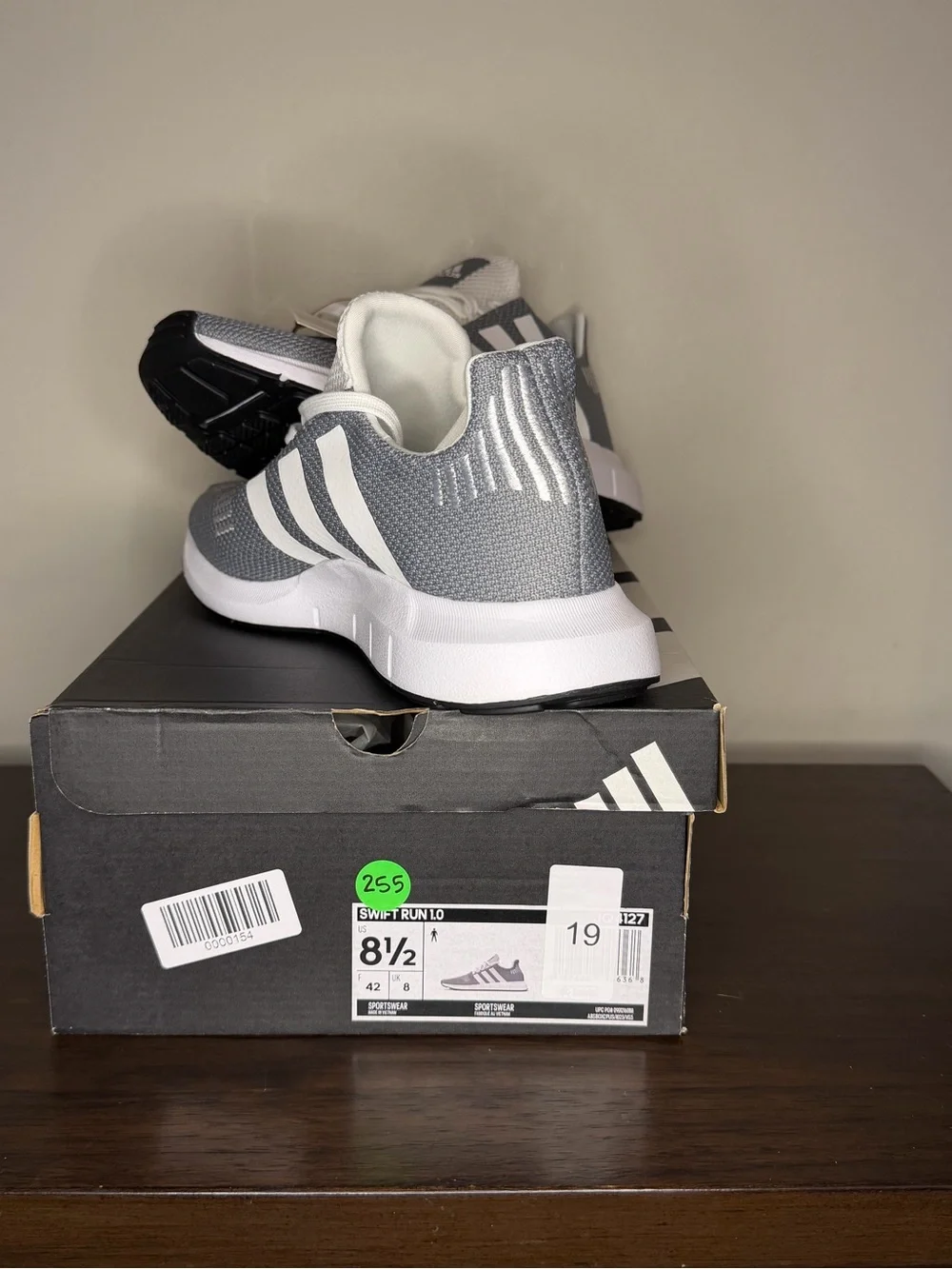 adidas Swift Run 1.0